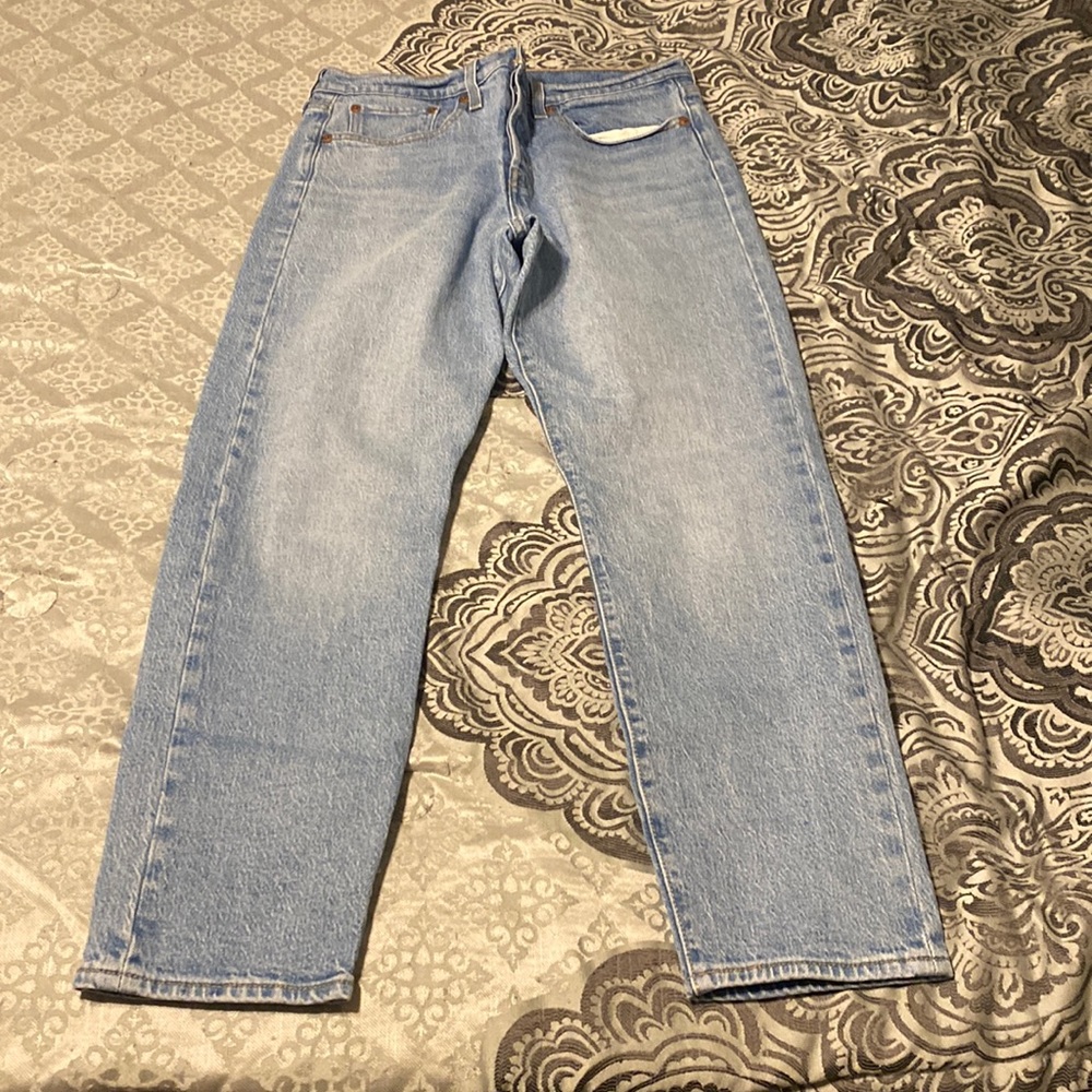 Levi mom jeans